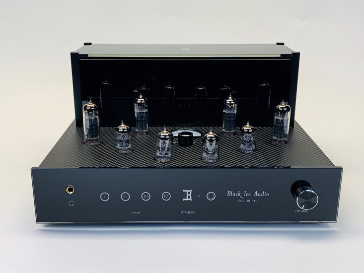 Black Ice Audio F11 Integrated Amp - Click Image to Close